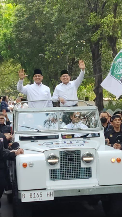 Cerita 'Kendaraan Politik' Land Rover Putih yang Dipakai Anies Cak Imin Daftar Pilpres ke KPU