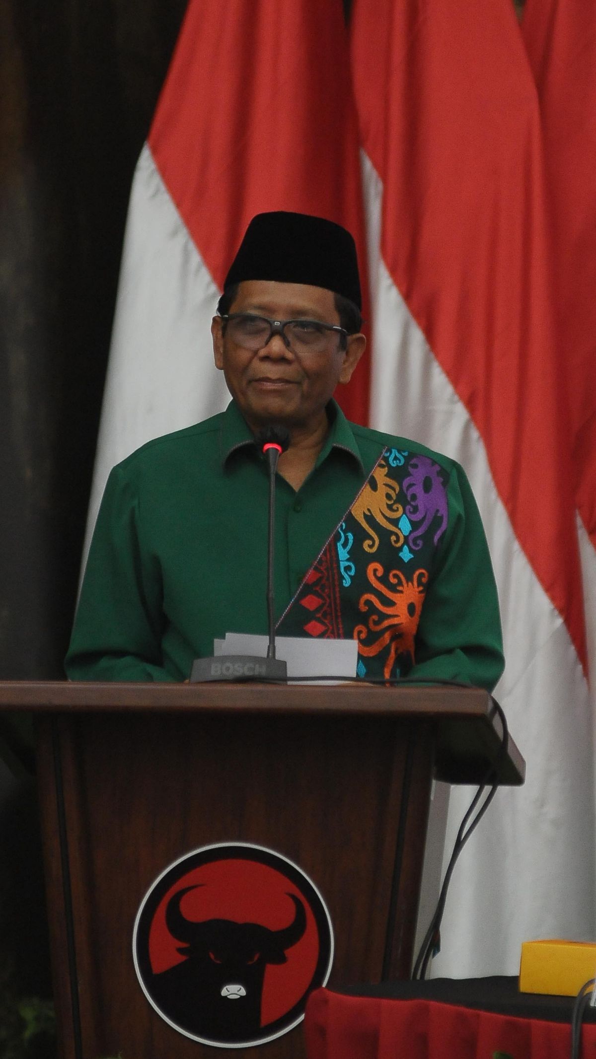 Polri Terbitkan SKCK Mahfud MD