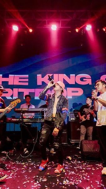 Potret Kemeriahan Konser Aldi Taher, Semangat Tinggi hingga Mendapat Sambutan Antusias dari Penonton