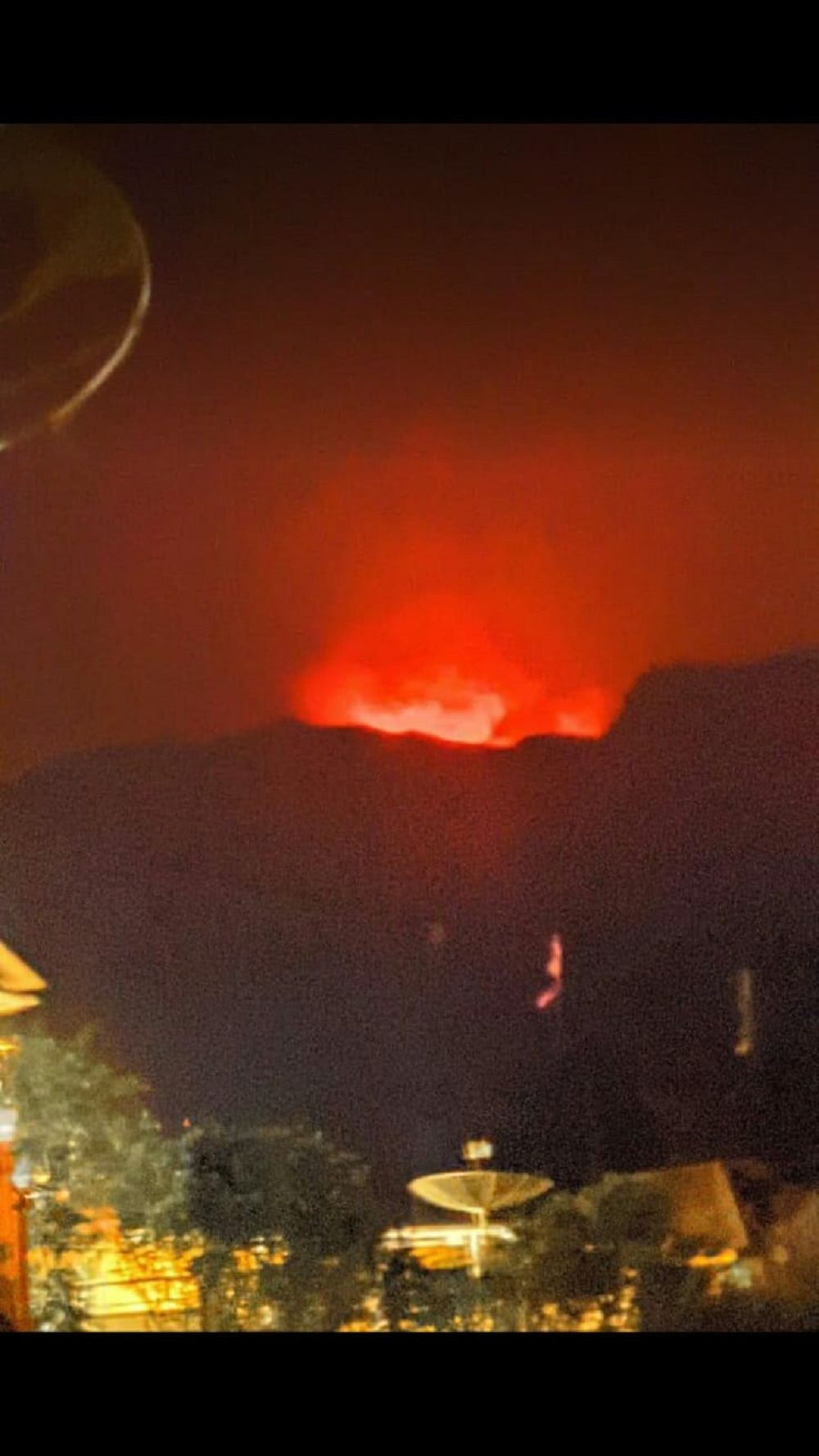 Gunung Papandayan Kebakaran, Pendakian Ditutup Sementara