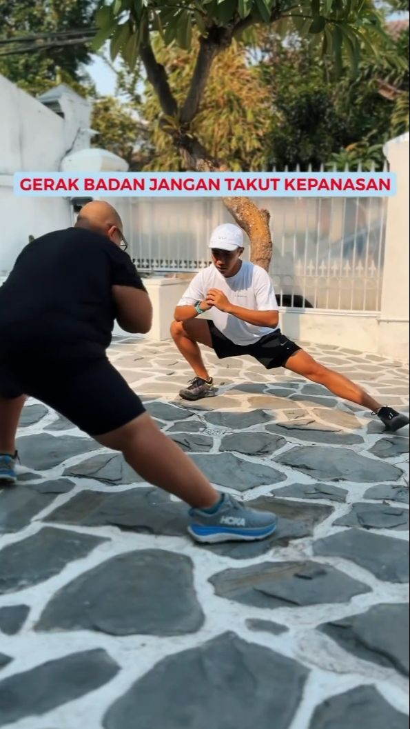 Sukses Finish di Bawah Cut Off Time, 8 Foto Igor Saykoji Ikut Marathon Untuk Pertama Kalinya