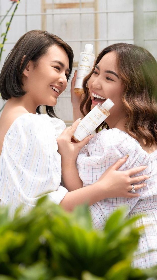 Berdarah Spanyol, 10 Foto Angelica Manopo Yang Jadi Beauty Influencer