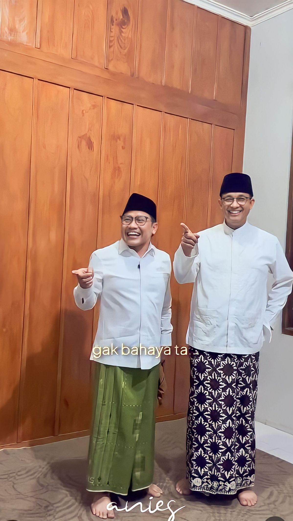 Alasan Cak Imin 'Selepet' Anies Pakai Sarung: Mumpung Belum Jadi Presiden