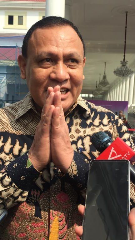 VIDEO: Diperiksa Bareskrim Polri, Ketua KPK Firli Bahuri 'Diam-Diam' Masuk Ke Kantor Kapolri