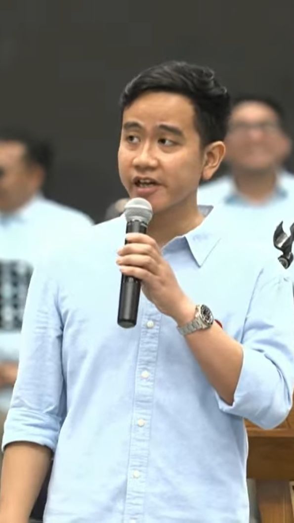 Gibran Umbar Janji Jika Menang Pilpres: Dana Abadi Pesantren, KIS Lansia, Kredit Start Up, Kartu Anak Sehat