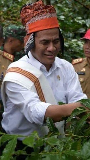 Mengenal Sosok Andi Amran Sulaiman, Pria Keturunan Raja Bone yang Kembali Jadi Menteri Pertanian