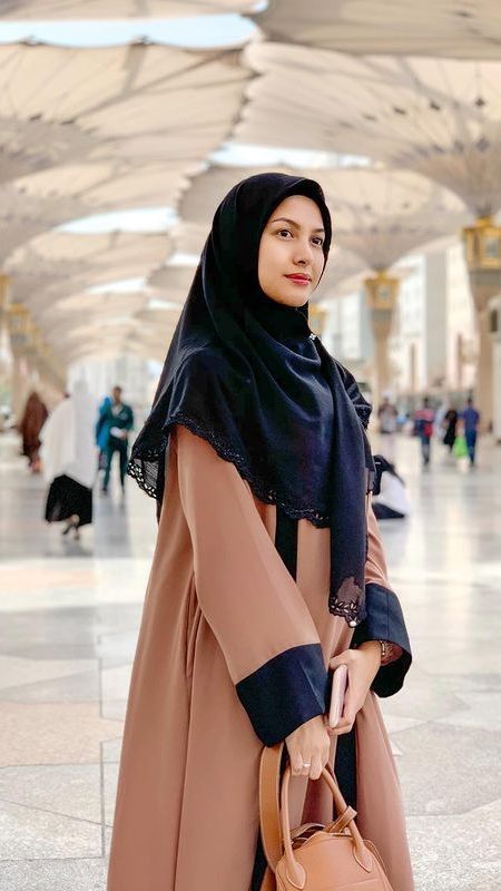 Potret Alisia Rininta 'Novia' Takdir Cinta yang Kupilih dalam Balutan Hijab, Makin Cantik dan Anggun