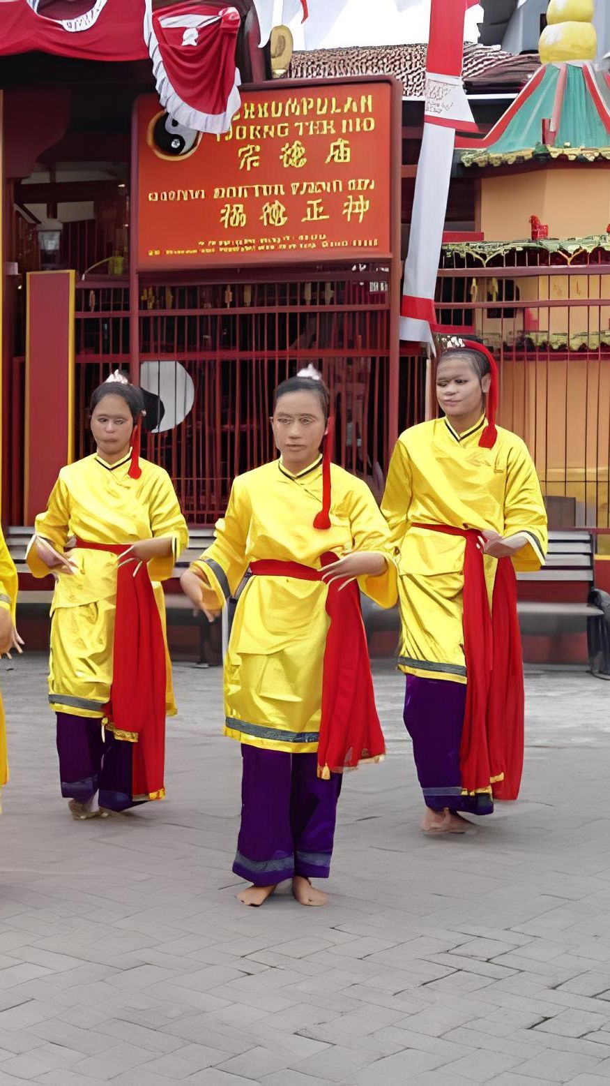 Mengenal Tari Cokek Si Pat Mo, Wujud Harmonis Budaya Betawi & Tionghoa yang Dilestarikan di Tangerang