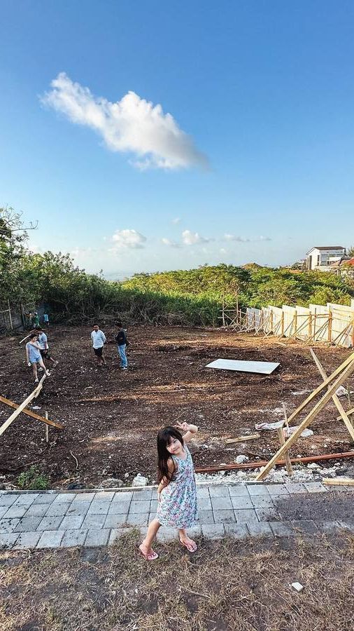 Potret Pembangunan Rumah Baru Samuel Zylgwyn dan Franda di Bali, Vechia Jadi Mandor Cilik