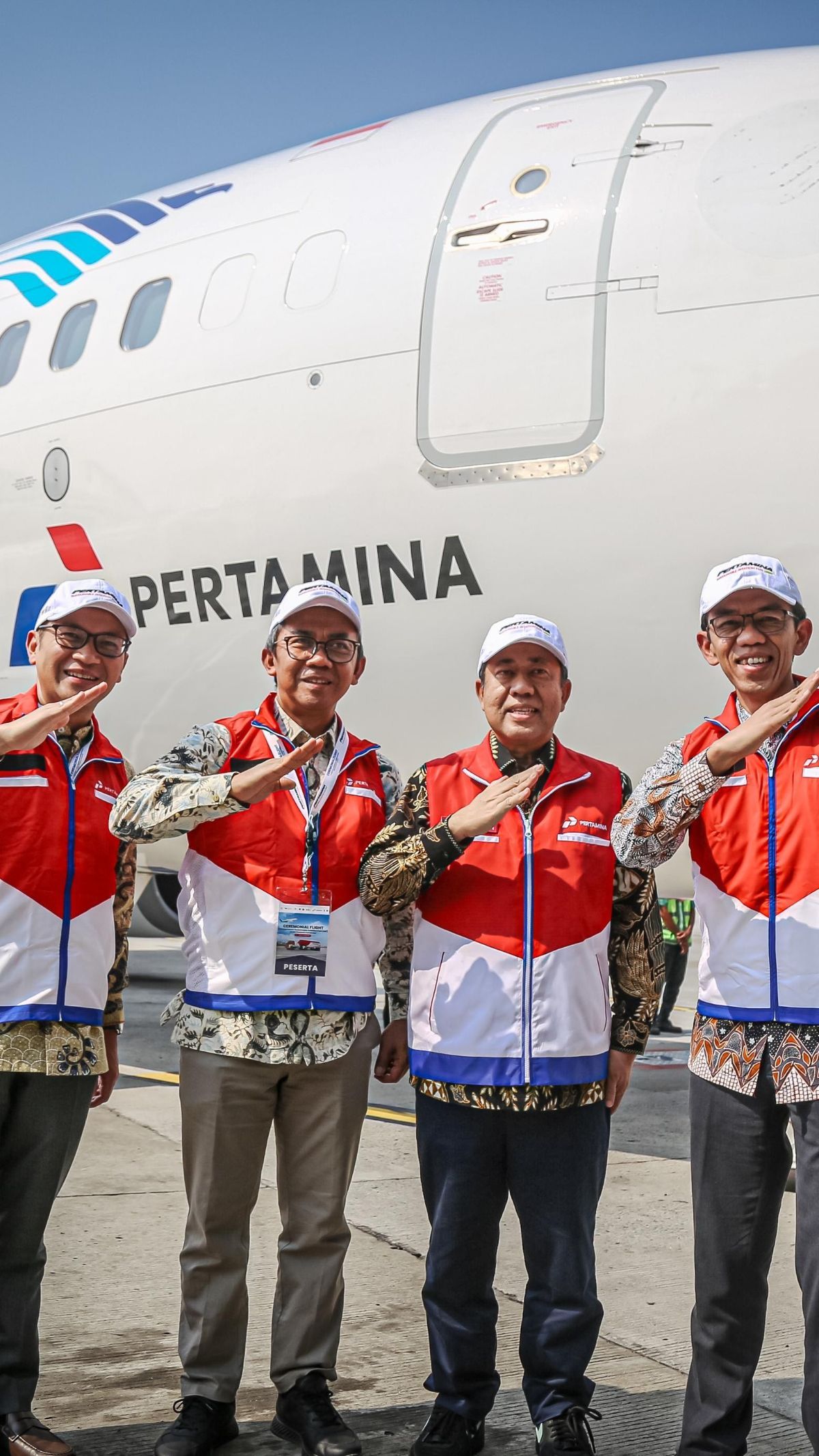 Pertamina Patra Niaga Lakukan Pengisian Perdana Sustainable Aviation Fuel Bagi Penerbangan Komersil