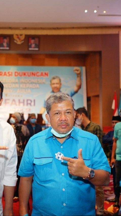 Fahri Hamzah Bela Gibran: Apakah Haknya Harus Dipotong karena Anak Pejabat?