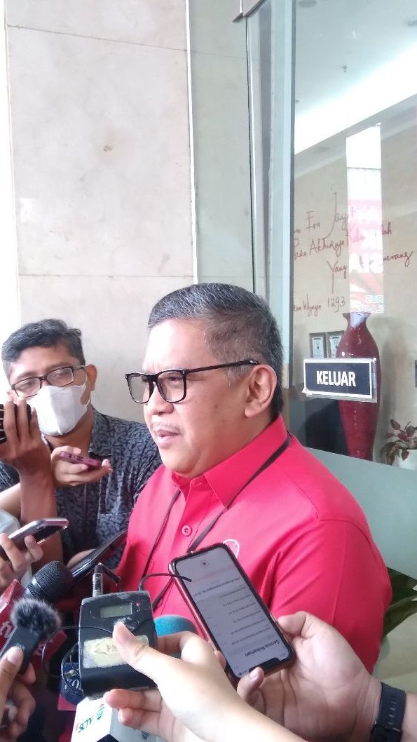 Hasto PDIP: Beberapa Ketum Parpol Mengaku Dapat Tekanan Keras dan Kartu Trufnya Dipegang Penguasa