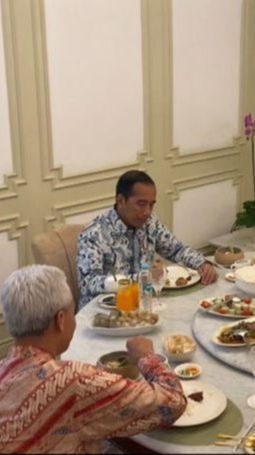 Ganjar: Insya Allah Jokowi Dukung Sistem Demokrasi yang Baik