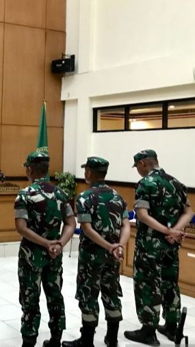 Praka RM Dkk Menyamar jadi Anggota Polisi saat Tangkap Imam Masykur, Bikin Warga Mau Menolong Bubar