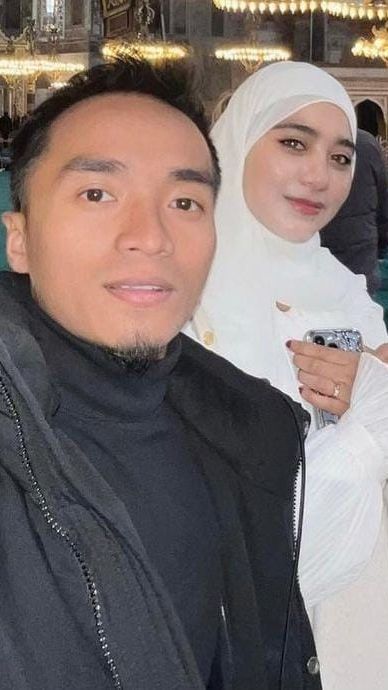 Potret Sherel Thalib Istri Taqy Malik Kini Lepas Cadar, Bikin Pangling dan Dipuji Cantiknya Menyilaukan