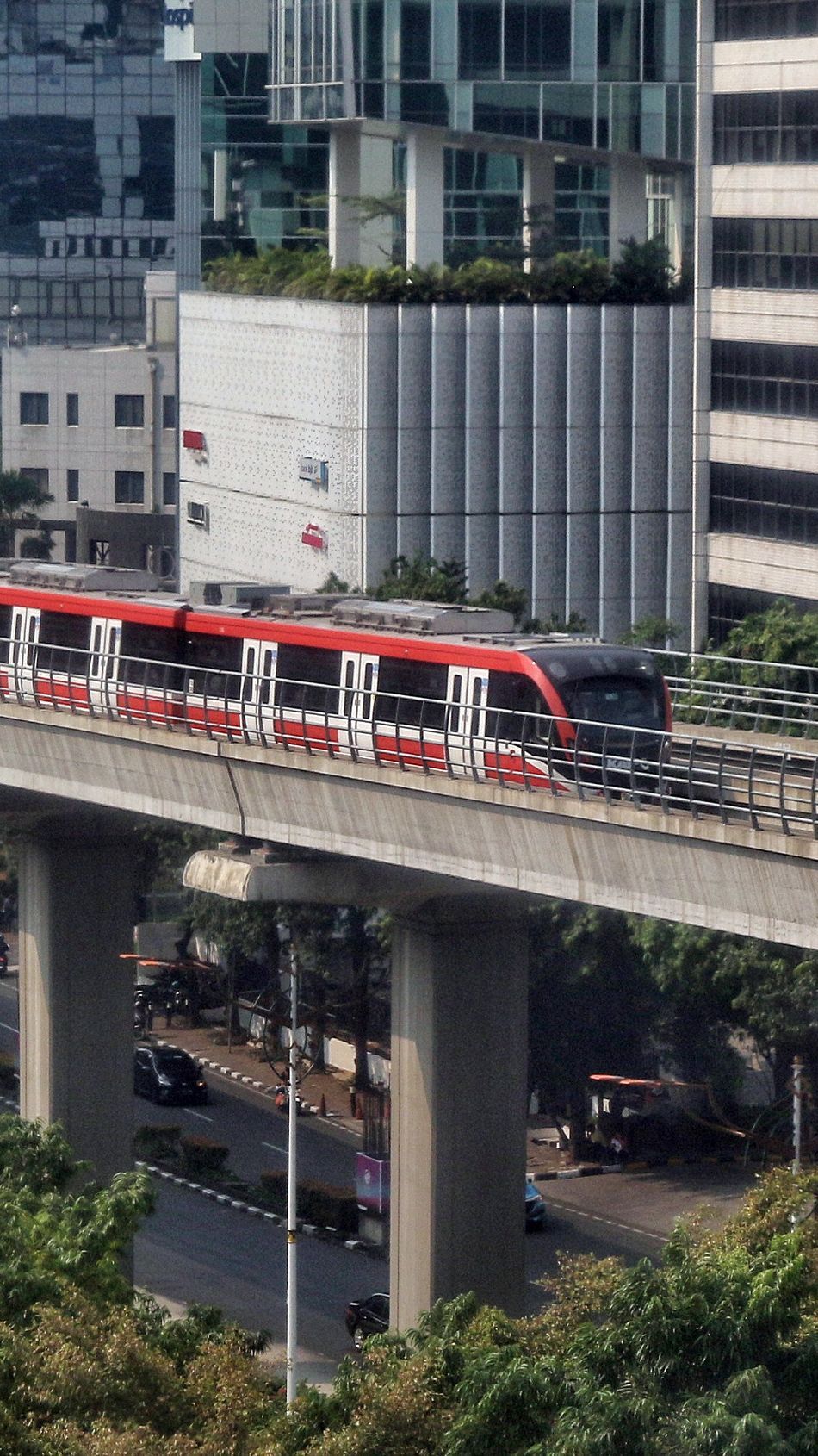 LRT Velodrome-Manggarai Ditargetkan Selesai 2026