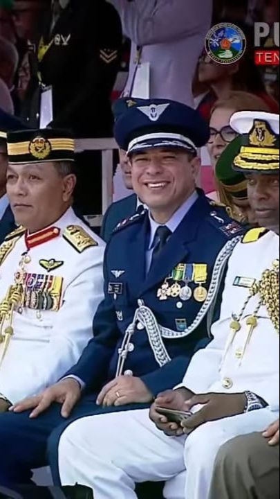 VIDEO: Tentara Asing Sampai Nyerah Dengar Dangdut Koplo 'Cikini Gondangdia' di HUT TNI