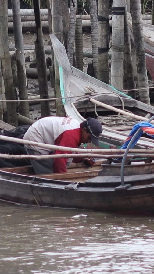 Kabut Asap akibat Karhutla Kian Tebal, Nelayan di Jambi Berhenti Melaut