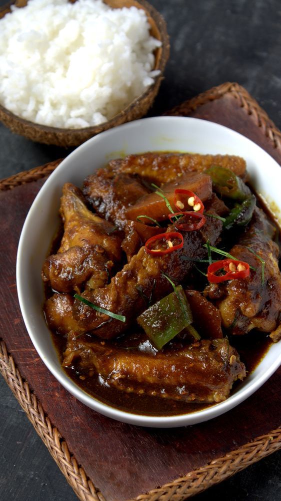 Fun Fact Ayam Kecap yang Selalu Hadir dalam Hajatan Orang Indonesia, Sudah Tahu Apa Saja?