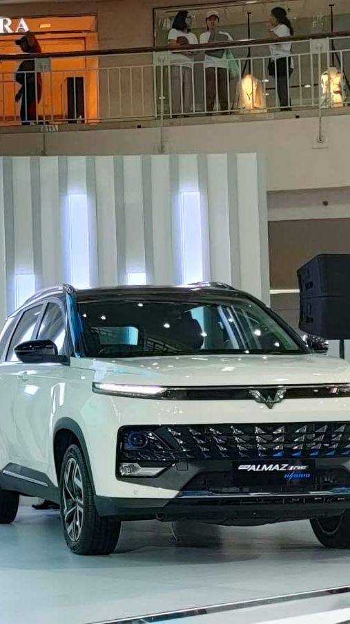 Wuling Almaz RS Hybrid Dijual Rp 438 Juta, SUV 7-Seater Hybrid Termurah Saat Ini!