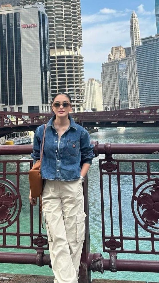 Pesona Ririn Ekawati saat Liburan di Chicago, Netizen 'Kecantikannya Gak Bisa Luntur'