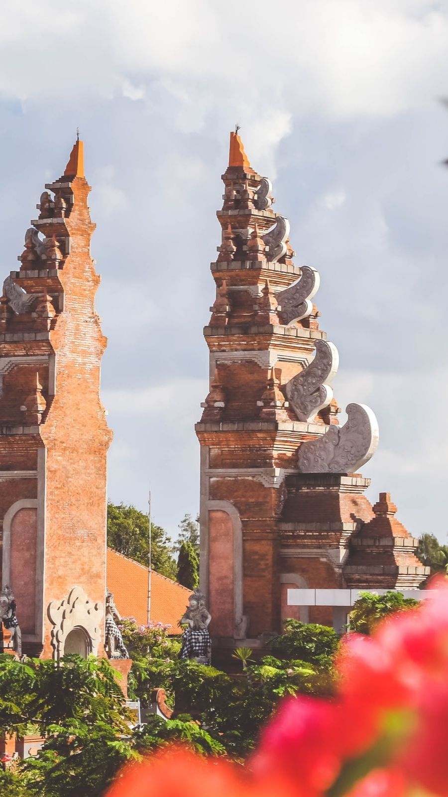 Masukin Anak ke Pondok Pesantren Meski Beragama Hindu, Alasan Orang Tua Ini Bikin Geleng-Geleng