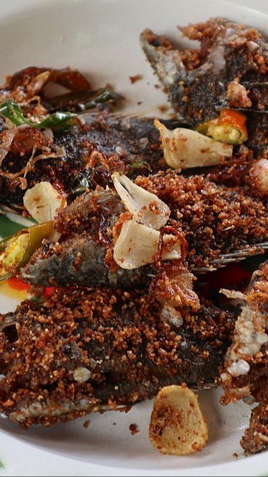 Mencicipi Bekasam, Sajian Kuliner Fermentasi dari Ikan Kesukaan Masyarakat Sumatra Barat