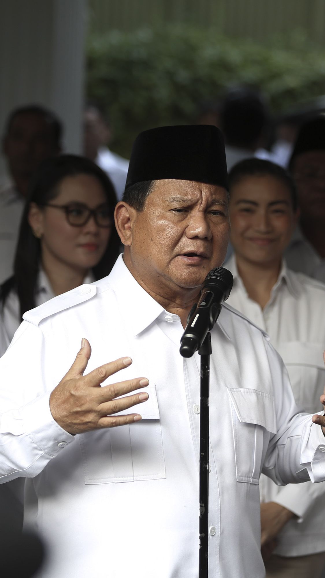 Pakai Jaket '2024 Manut Jokowi', Relawan Samawi Deklarasi Dukungan Prabowo-Gibran