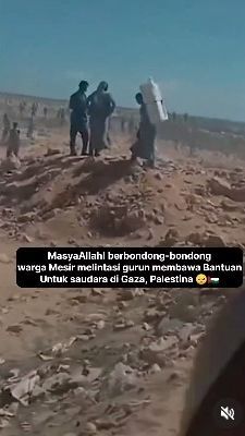 Video Rakyat Mesir Berbondong-bondong Bawa Bantuan ke Gaza? Cek Faktanya