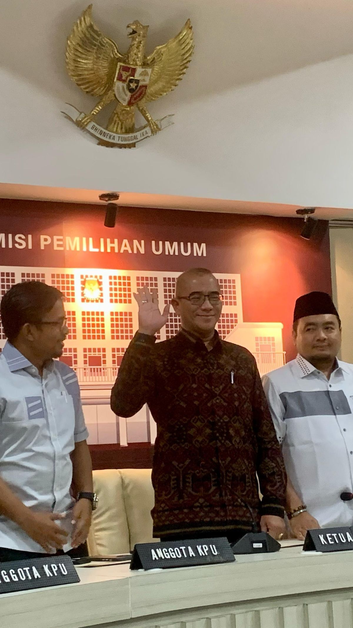 KPU Resmi Tetapkan Tiga Pasangan Capres-Cawapres di Pilpres 2024