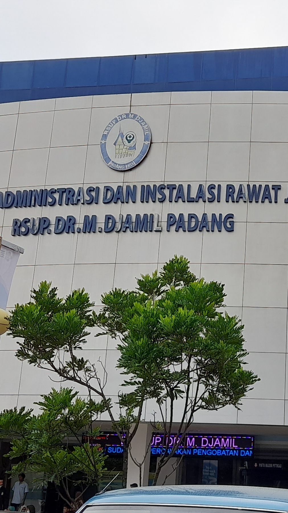 Viral Keluarga Pasien Meninggal Ngamuk Diduga karena Diabaikan, Begini Klarifikasi RSUP M.Djamil Padang