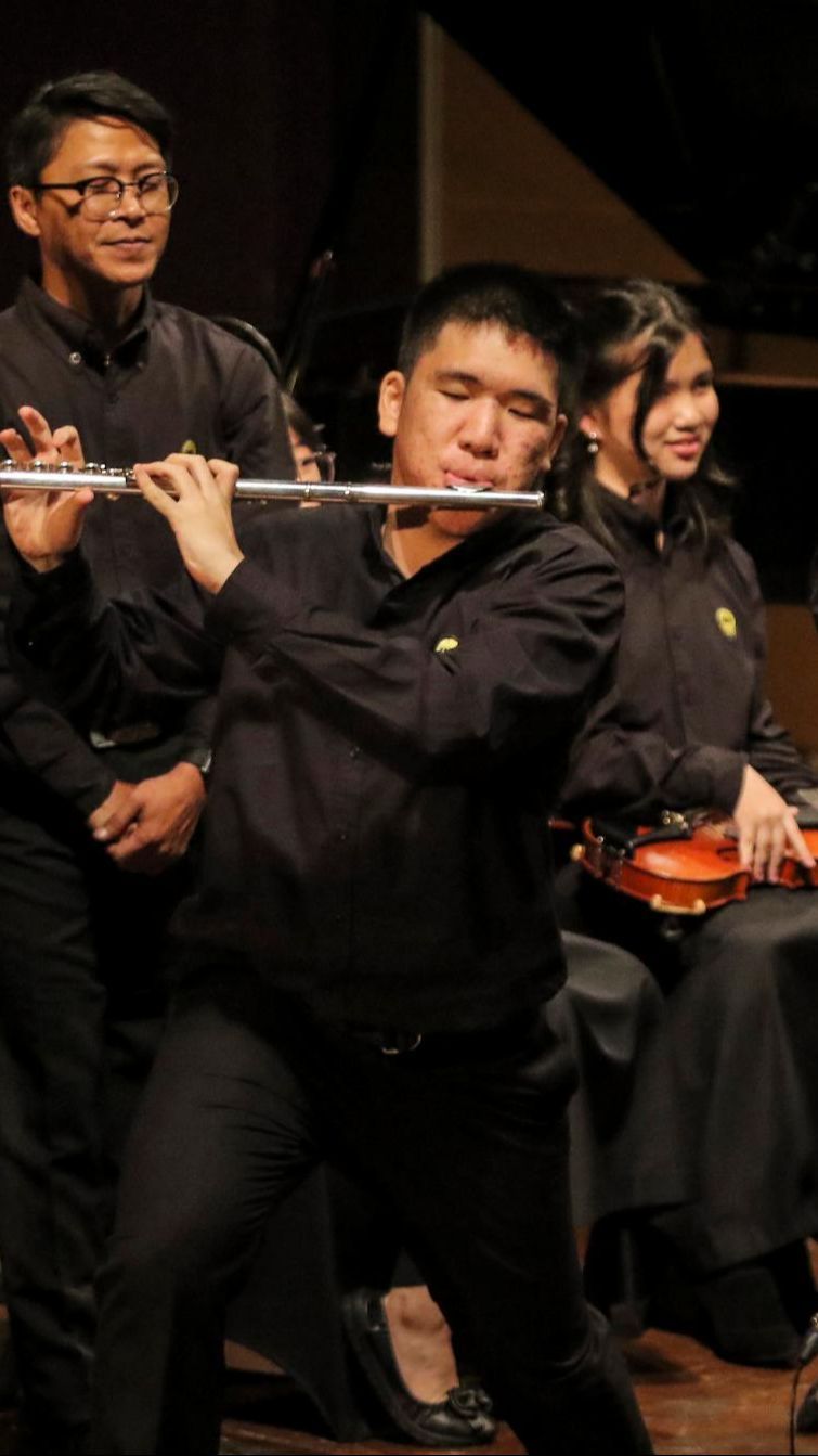 FOTO: Aksi Anak Berkebutuhan Khusus Unjuk Kebolehan di Konser A Night of Light Bersama Addie MS