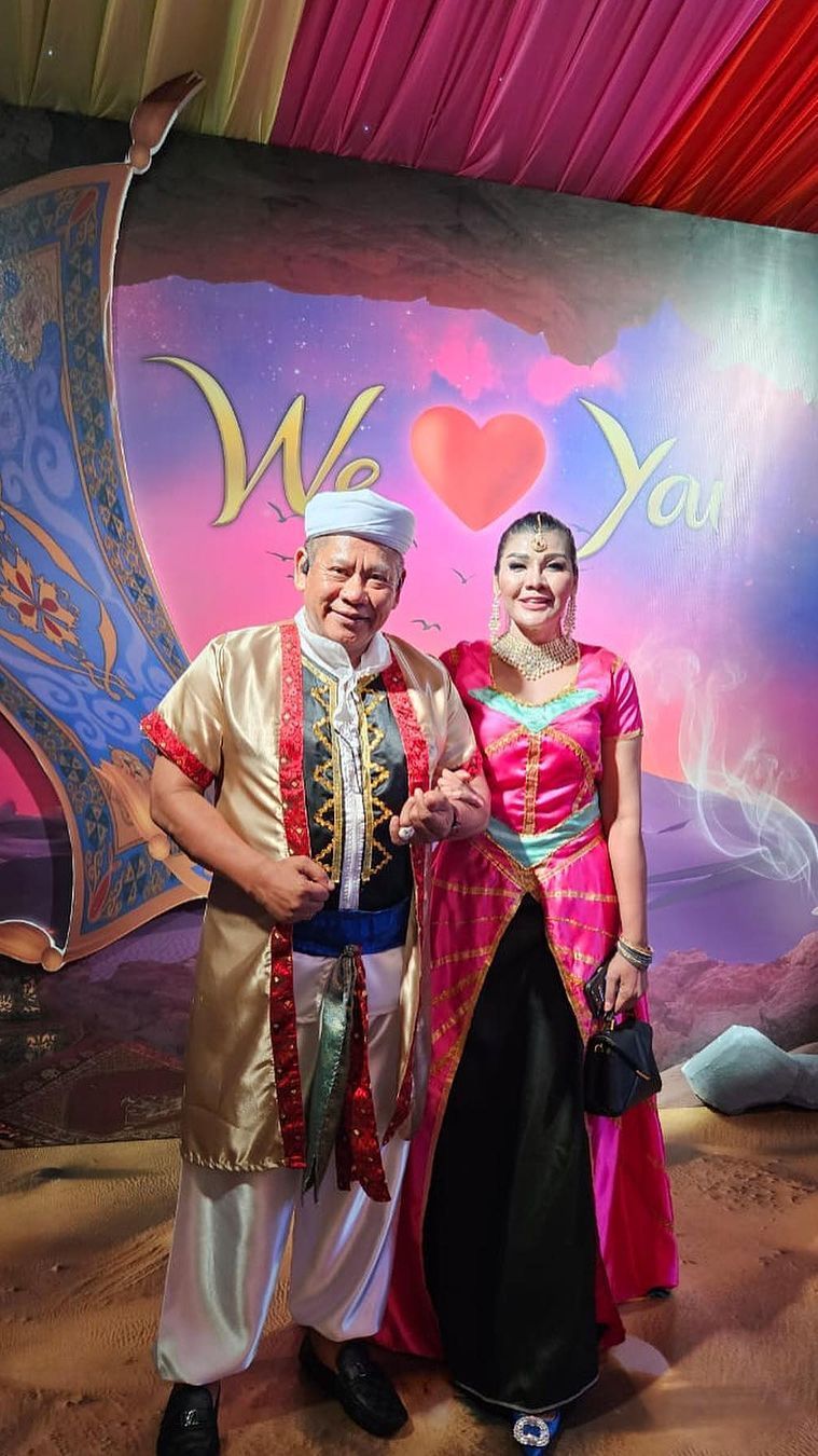 Pose Menawan AKBP Netty Siagian Bareng Suami, Kompak Pakai Outfit Ala Aladin dan Jasmine