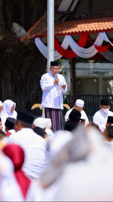 Ribuan Masyarakat Banyuwangi Gelar Salat Istisqa, Bupati Ipuk: Melengkapi Ikhtiar