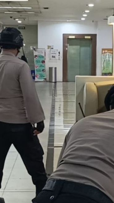 Teror Bom di Mall di Koja Trade Mall Ternyata 'Prank' Bocah SMA, Pelaku Diamankan