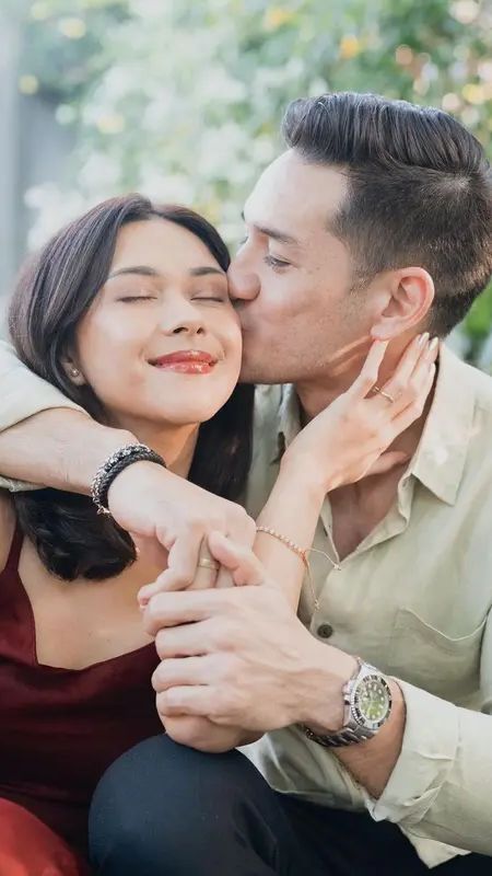 Potret Keromantisan Nana Mirdad dan Andrew White, Couple Goals Sudah 17 Tahun Menikah