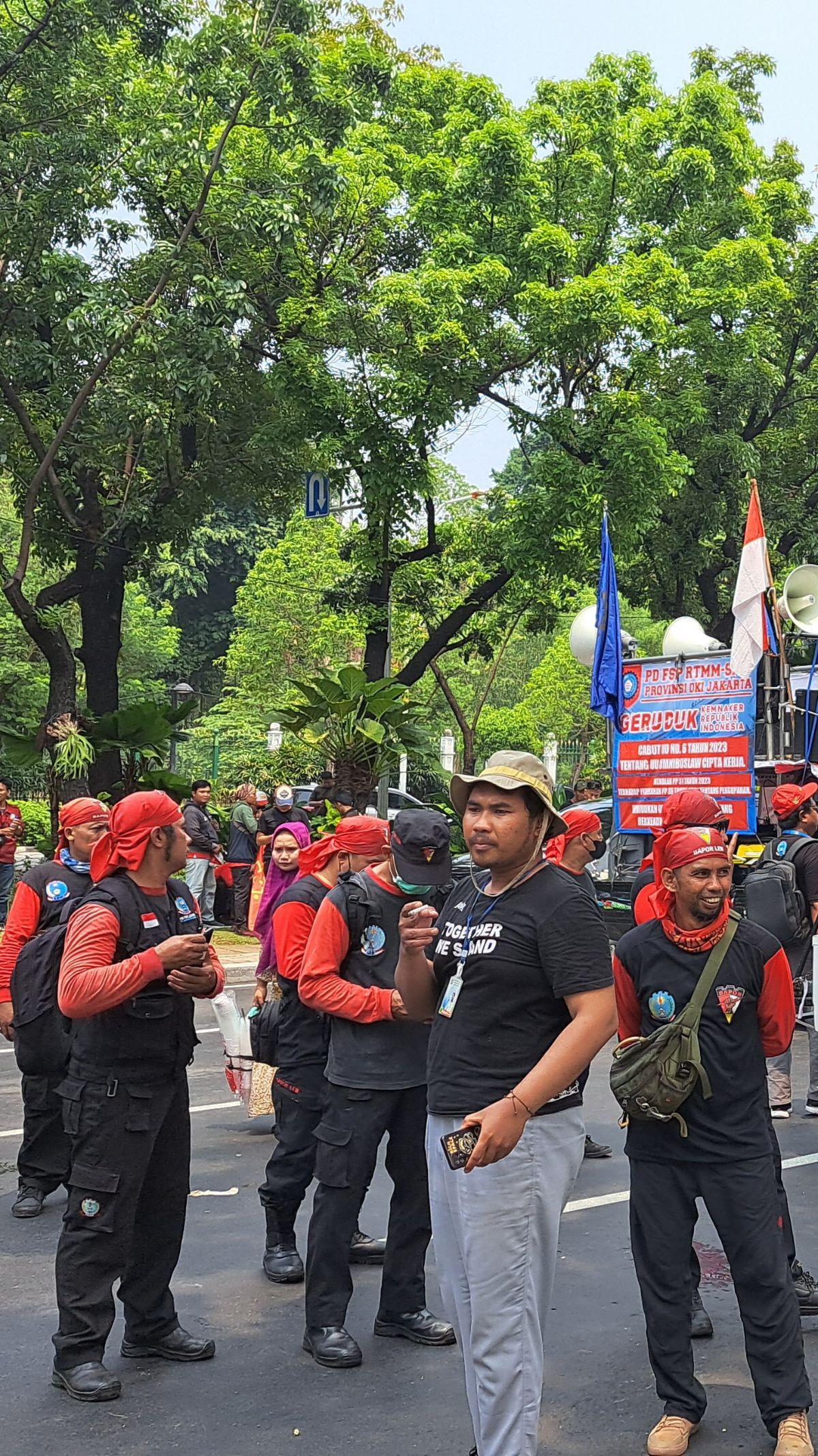 Pemerintah Jelaskan Kenapa UMP 2024 Tak Bisa Naik 15 Persen Sesuai Keinginan Buruh