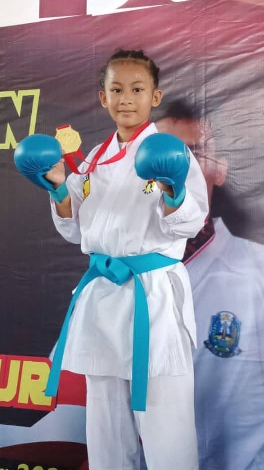 Sosok Aldhea Azarina Bocah SD yang Bakal Bertanding di Kejuaraan Dunia Karate, Optimis Jadi Juara