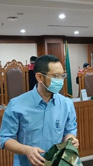 Eks Kepala Bea Cukai Andhi Pramono Terima Uang Pelicin Loloskan Barang Impor