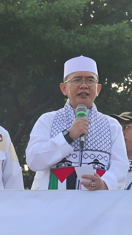 Momen Pj Bupati Bekasi Ikut Demo Serukan Palestina Merdeka, Minta Akhiri Kekejaman Israel