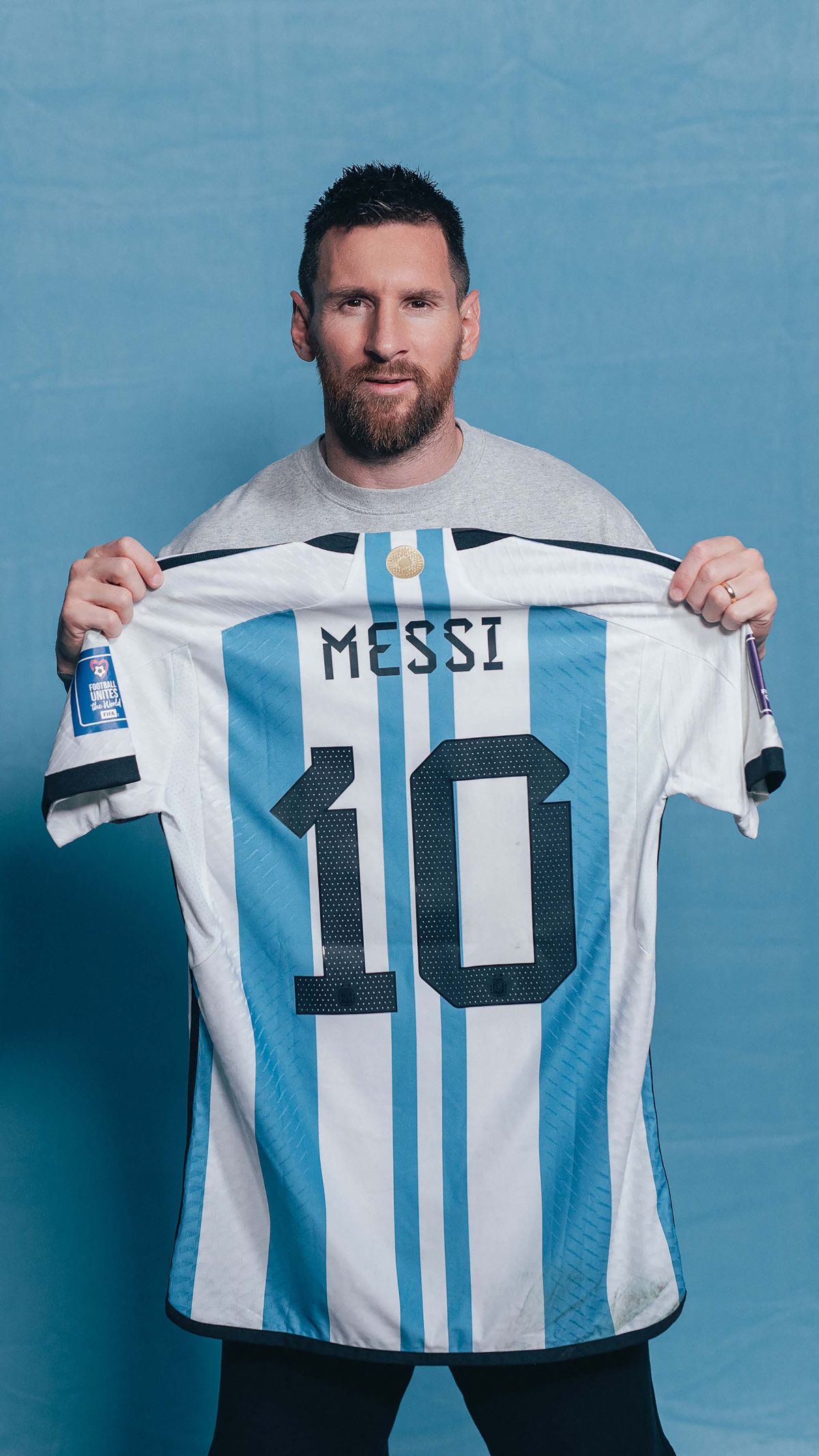 FOTO: Penampakan Jersey Messi di Piala Dunia 2022 Akan Dilelang untuk Amal, Harganya Diprediksi Pecahkan Rekor