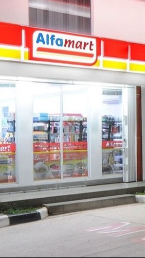 Ternyata, Ini Alasan Kenapa Alfamart dan Indomaret Sering Berdekatan