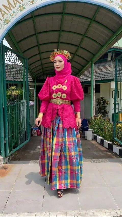 Kini Mantap Berhijab, Intip Potret Transformasi Zaskia Gotik yang Bikin Pangling