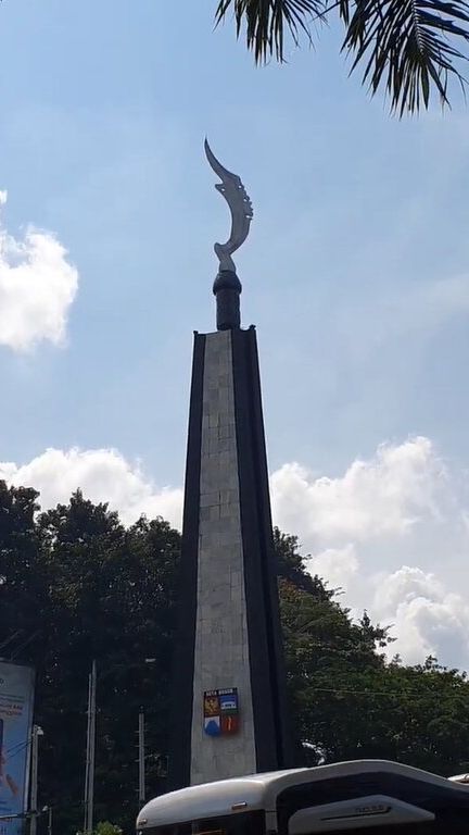 Mengenal Pantun Pak Cilong, Gambarkan Asal Usul Nama Bogor dari Pohon Aren