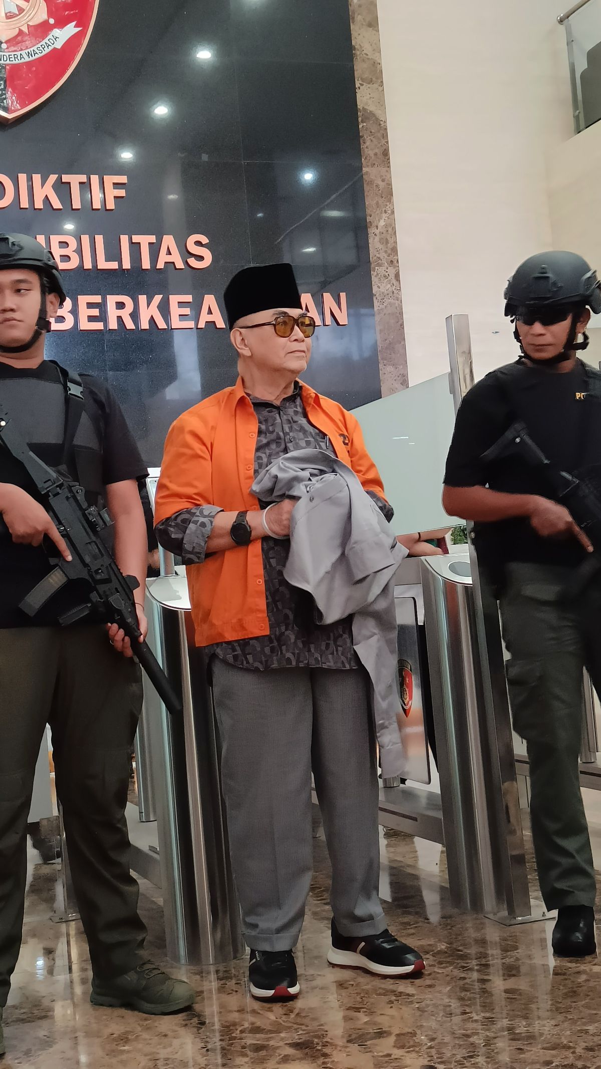 DPR Minta Penyidik Telusuri Aliran Dana TPPU Panji Gumilang: Usut Sampai ke Akar-akarnya