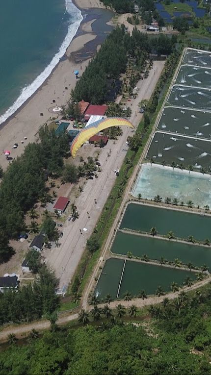 Eksotisme Pantai Midodaren Tulungagung, Spot Paralayang Terindah di Jawa Timur