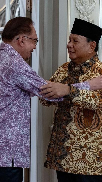 Menhan Prabowo Temui PM Anwar Ibrahim di Malaysia, Ini yang Dibahas