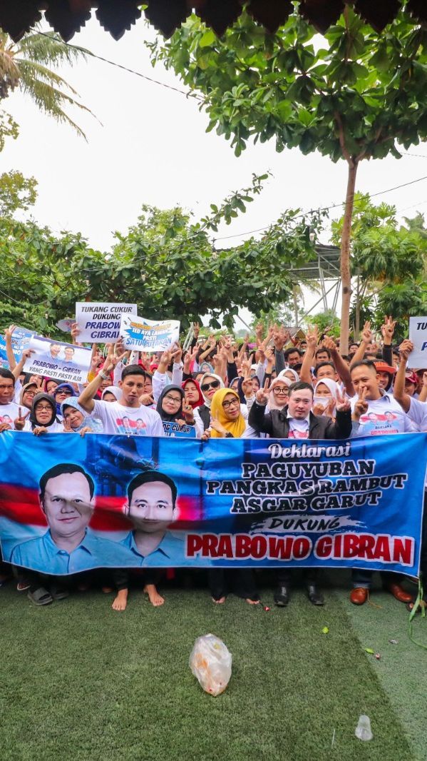 Paguyuban Pangkas Rambut Garut ASGAR Deklarasi Dukung Prabowo-Gibran