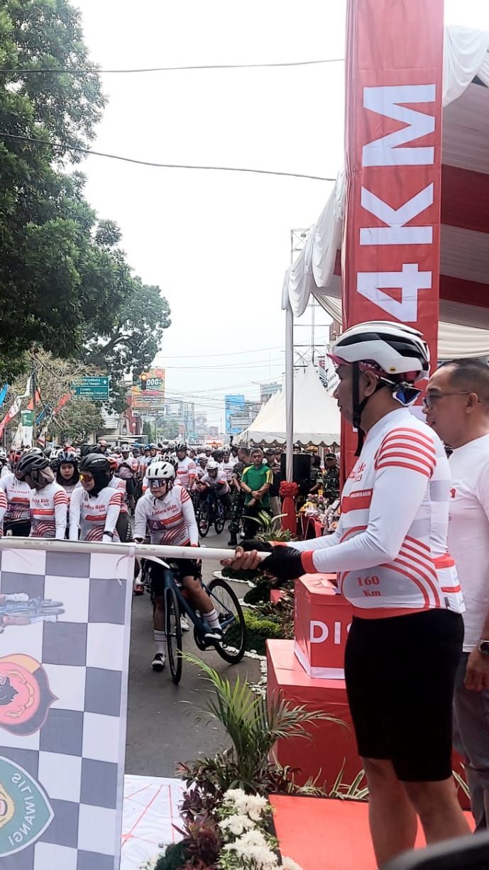 Masyarakat  Antusias Sambut Lodaya-Siliwangi Ride 2023