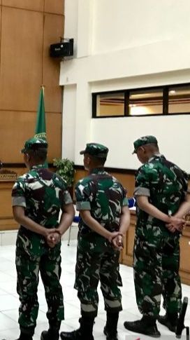 Suara Hakim Militer Meninggi di Sidang Imam Masykur, Nasihati Polisi soal Toko Obat Ilegal Lahan Pungli